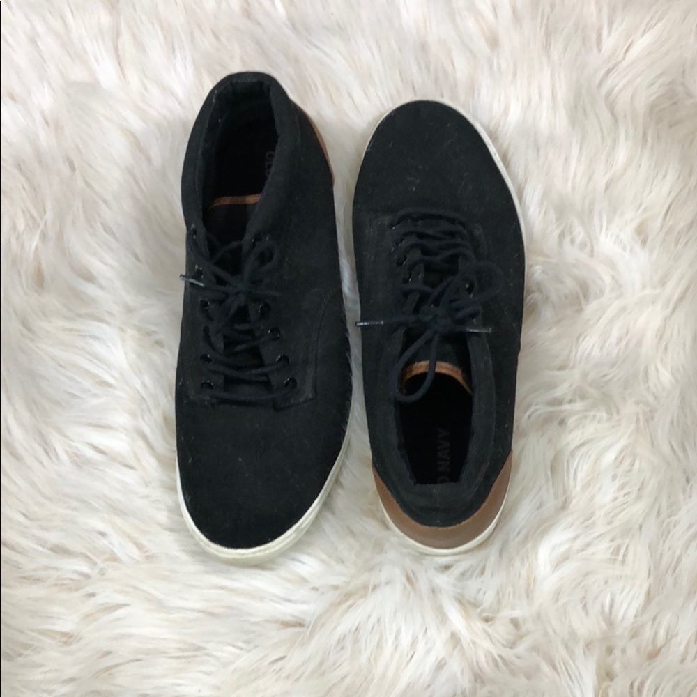 Old Navy Black Sneakers W/ Brown Leather Details